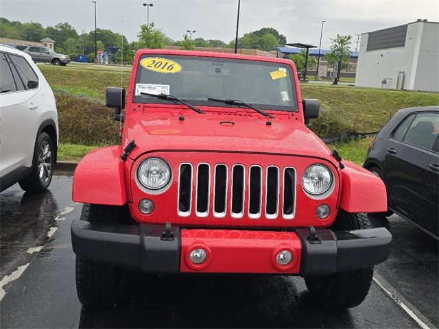 2016 Jeep Wrangler Unlimited Sahara