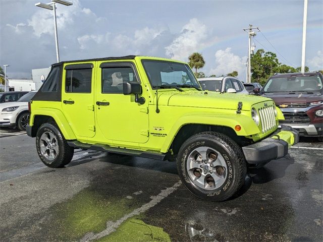 2016 Jeep Wrangler Unlimited Sahara