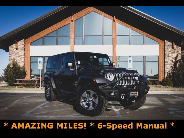 2016 Jeep Wrangler Unlimited Sahara