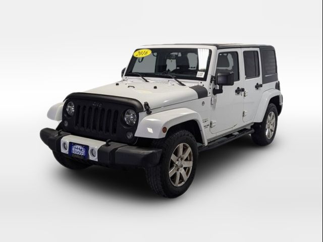 2016 Jeep Wrangler Unlimited Sahara