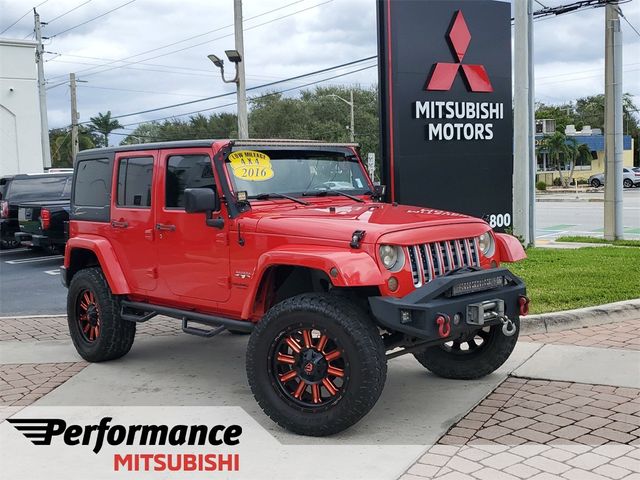 2016 Jeep Wrangler Unlimited Sahara