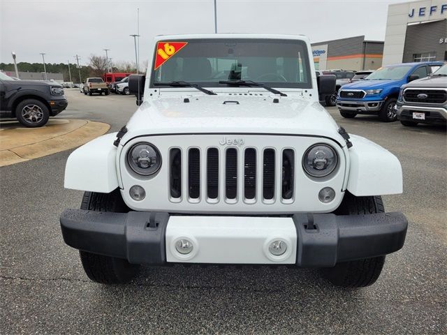 2016 Jeep Wrangler Unlimited Sahara