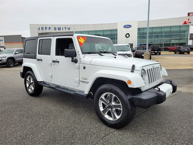 2016 Jeep Wrangler Unlimited Sahara