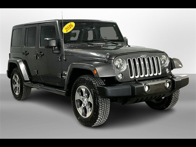 2016 Jeep Wrangler Unlimited Sahara