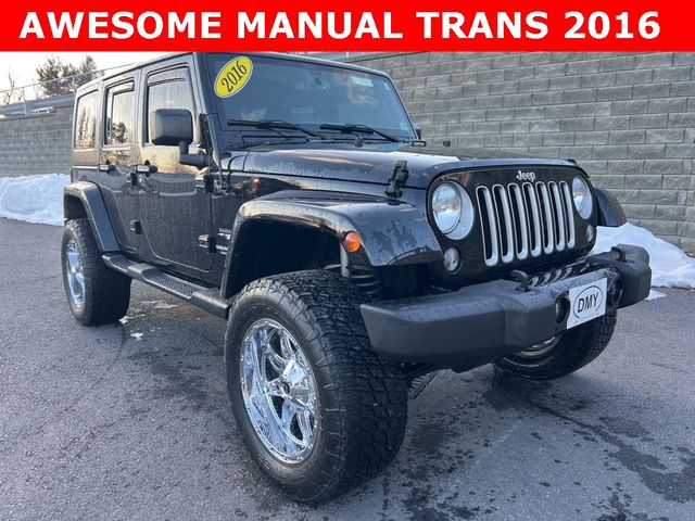 2016 Jeep Wrangler Unlimited Sahara