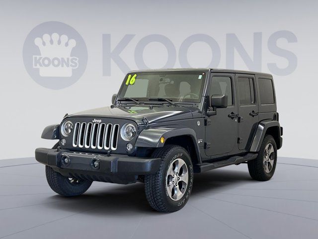 2016 Jeep Wrangler Unlimited Sahara