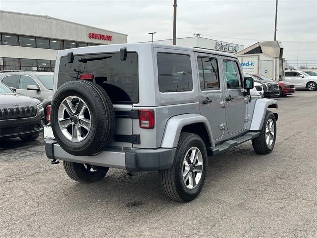 2016 Jeep Wrangler Unlimited Sahara