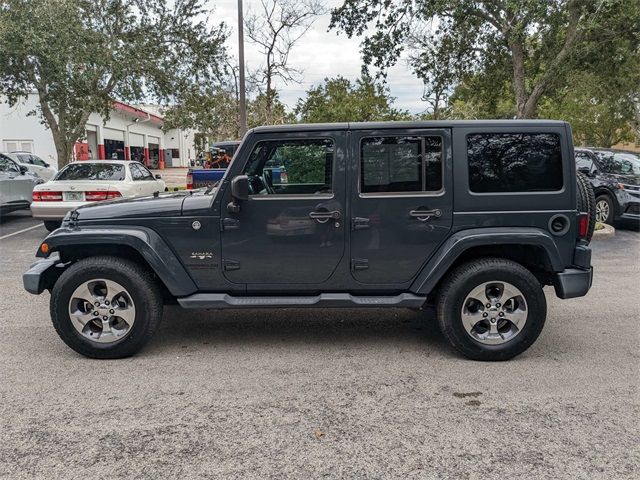 2016 Jeep Wrangler Unlimited Sahara