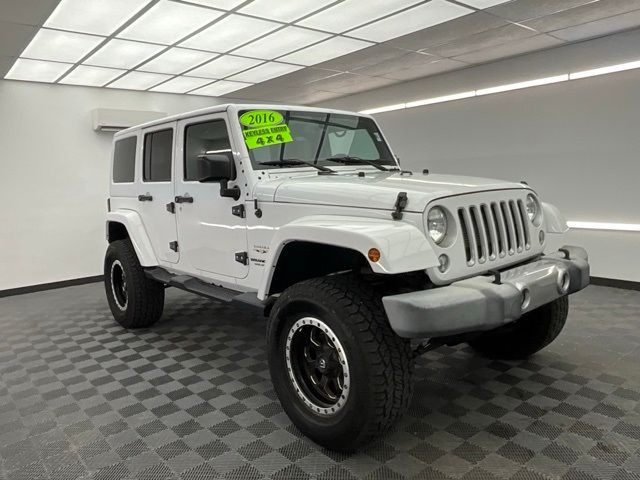 2016 Jeep Wrangler Unlimited Sahara