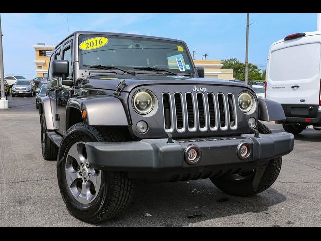 2016 Jeep Wrangler Unlimited Sahara