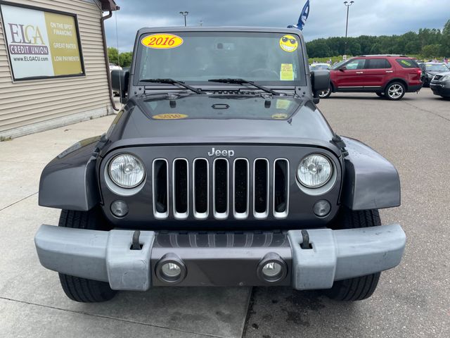 2016 Jeep Wrangler Unlimited Sahara