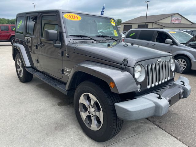 2016 Jeep Wrangler Unlimited Sahara