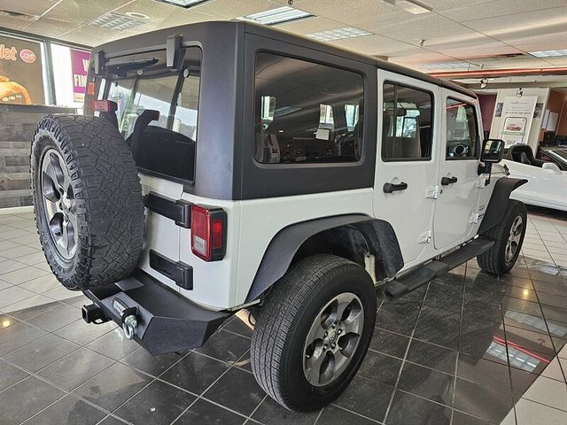 2016 Jeep Wrangler Unlimited Sahara