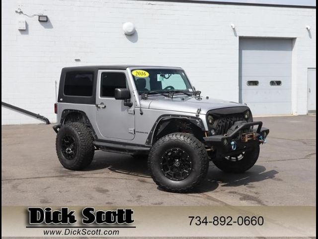 2016 Jeep Wrangler Willys Wheeler