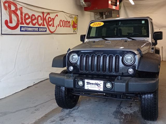 2016 Jeep Wrangler Willys Wheeler