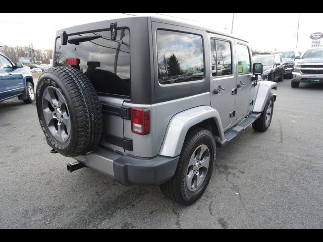 2016 Jeep Wrangler Unlimited Sahara