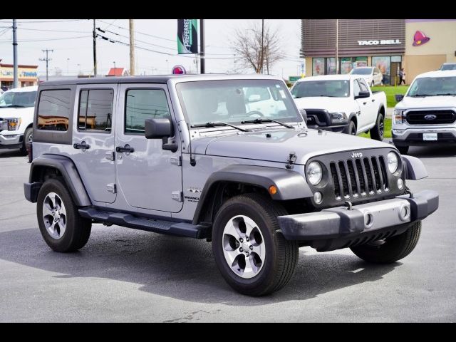 2016 Jeep Wrangler Unlimited Sahara