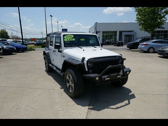 2016 Jeep Wrangler Unlimited Sahara