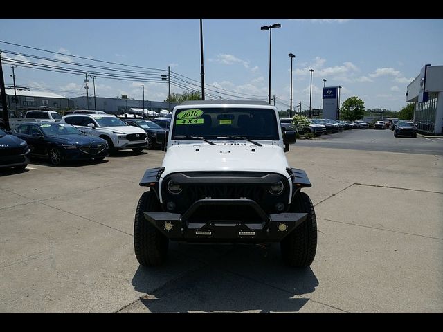 2016 Jeep Wrangler Unlimited Sahara