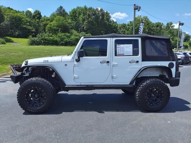 2016 Jeep Wrangler Unlimited Black Bear