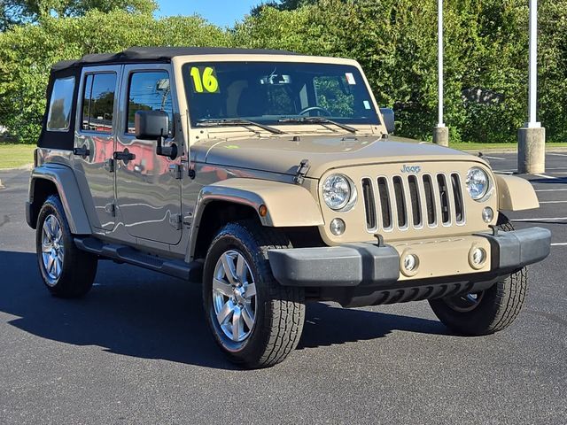 2016 Jeep Wrangler Unlimited Sahara