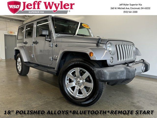 2016 Jeep Wrangler Unlimited Sahara