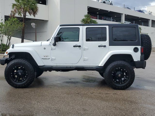 2016 Jeep Wrangler Unlimited Sahara