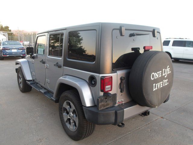 2016 Jeep Wrangler Unlimited Sahara