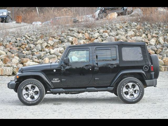 2016 Jeep Wrangler Unlimited Sahara