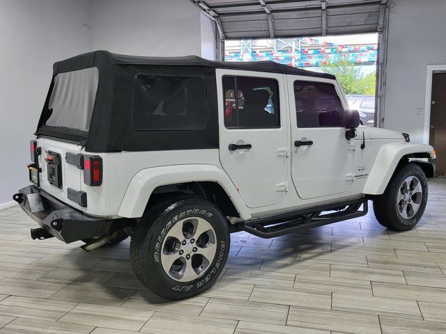 2016 Jeep Wrangler Unlimited Sahara