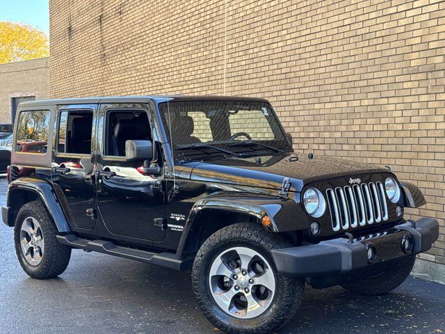 2016 Jeep Wrangler Unlimited Sahara