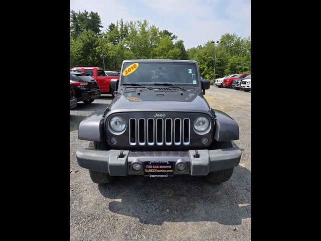 2016 Jeep Wrangler Unlimited Sahara