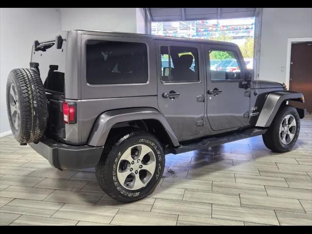 2016 Jeep Wrangler Unlimited Sahara