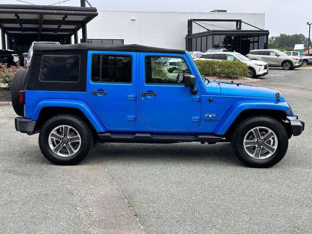 2016 Jeep Wrangler Unlimited Sahara