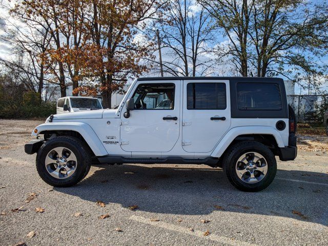 2016 Jeep Wrangler Unlimited Sahara