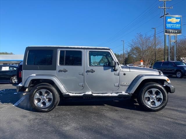 2016 Jeep Wrangler Unlimited Sahara