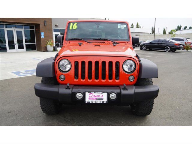 2016 Jeep Wrangler Unlimited Sport