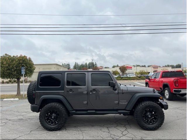 2016 Jeep Wrangler Unlimited Sport