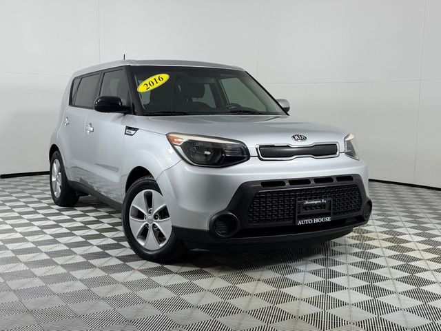 2016 Kia Soul Base