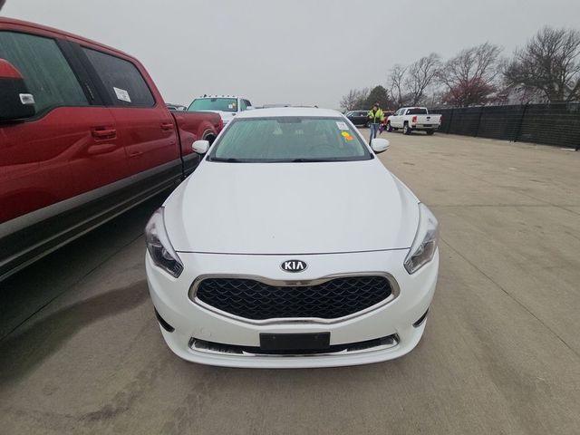 2016 Kia Cadenza Base