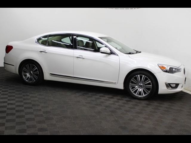 2016 Kia Cadenza Base