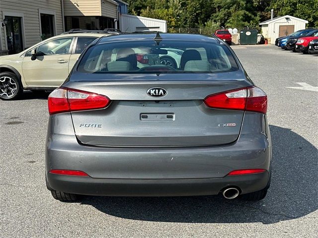 2016 Kia Forte EX