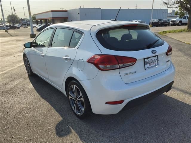 2016 Kia Forte5 EX