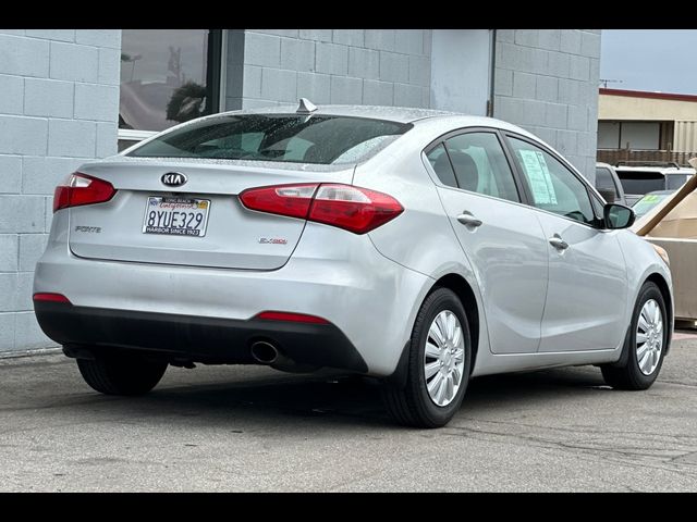 2016 Kia Forte EX