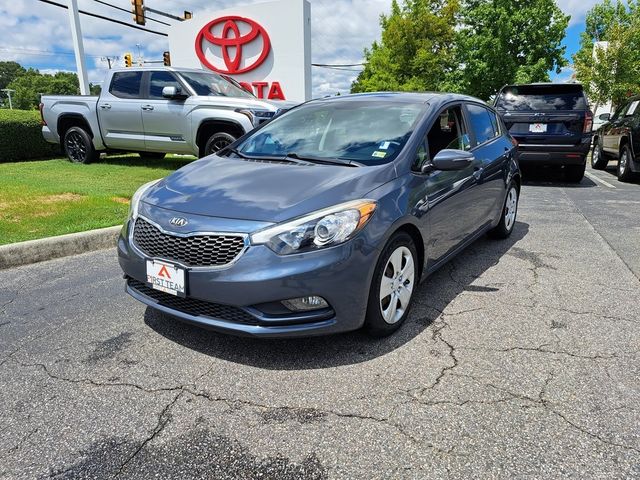 2016 Kia Forte5 LX