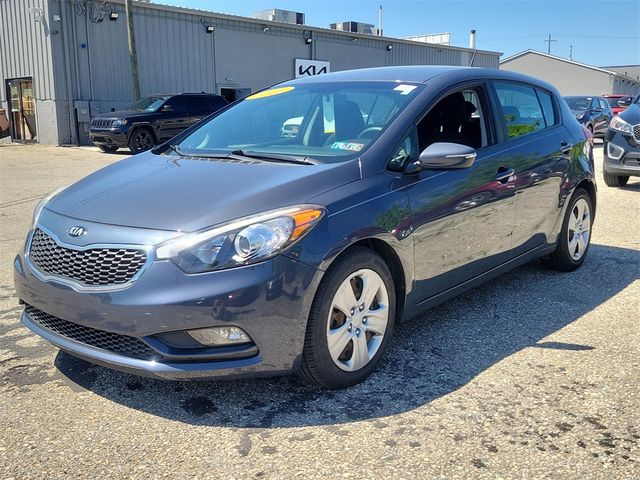 2016 Kia Forte5 LX