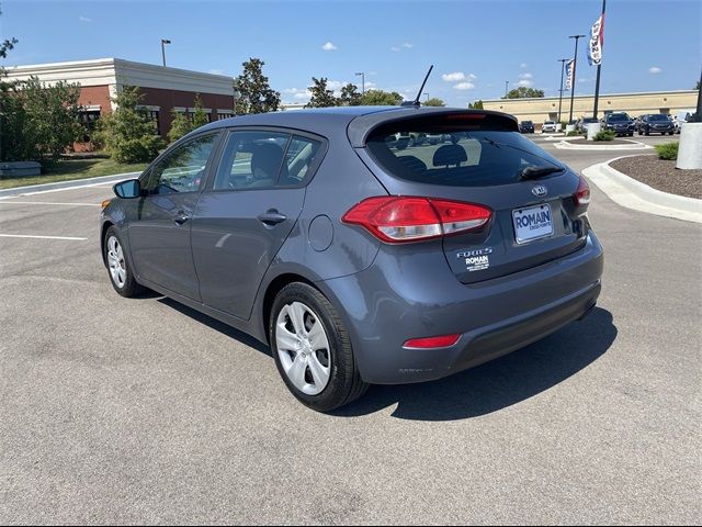 2016 Kia Forte5 LX