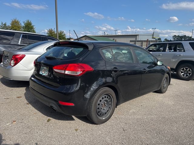 2016 Kia Forte5 LX