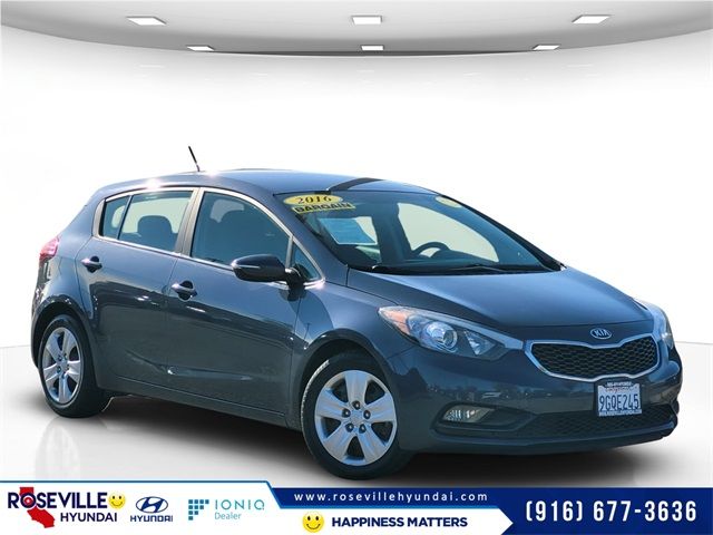 2016 Kia Forte5 LX