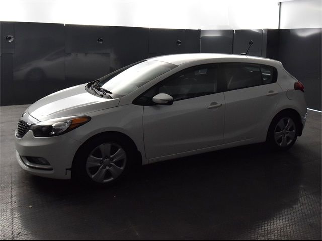 2016 Kia Forte5 LX